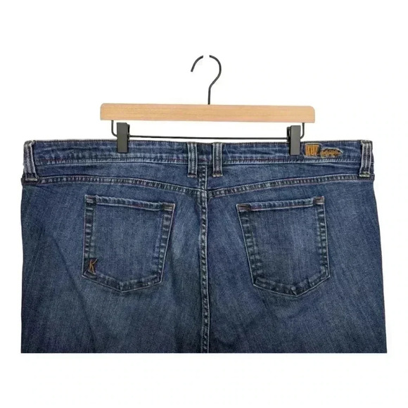 Kut From The Kloth - Celine Slouchy Boyfriend Distressed Jeans, 22W - Picture 5 of 16